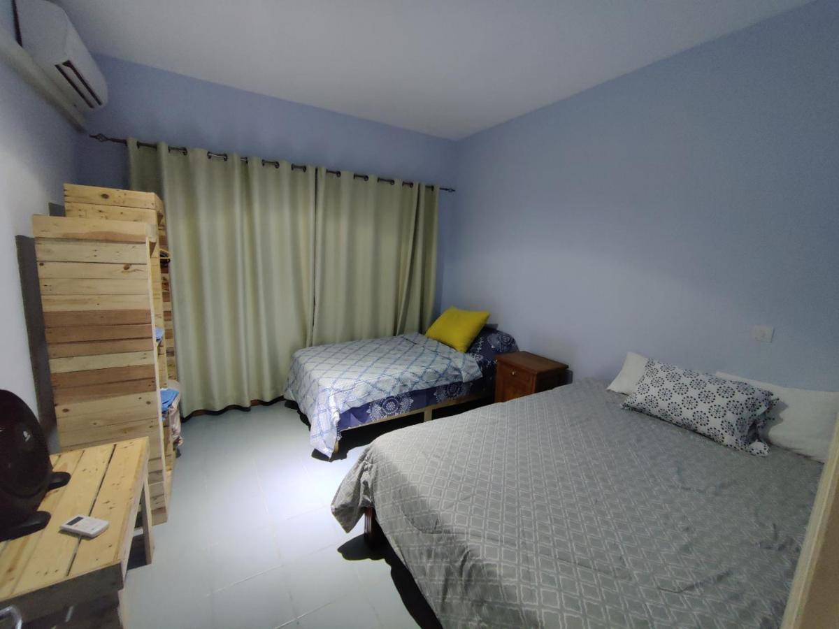 Ashiana Oceanside Apartment Flic en Flac Exterior foto